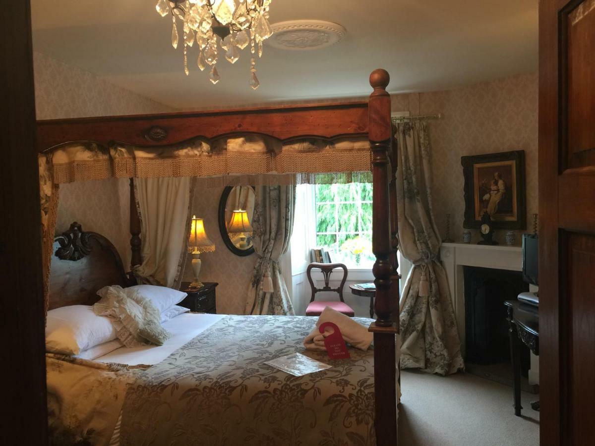 Glyn Isa Country House Luxury Self Catering Accommodation Conwy Exterior photo